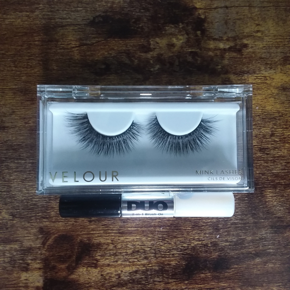 👀NEW Velour Mink 'Run The World' Lashes + Glue👀